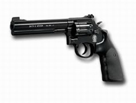S&W-Revolver 586, 6 Zoll Lauf brüniert S&W-Revolver 586, 6 Zoll Lauf brüniert